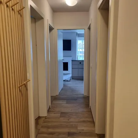 Johanna 2 * Раурис